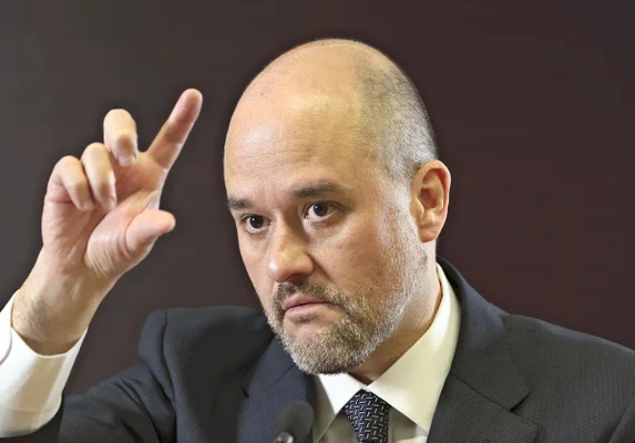 日産エスピノーサ社長　今後10年の計画を年度内に発表したい、ホンダと北米協業を検討中