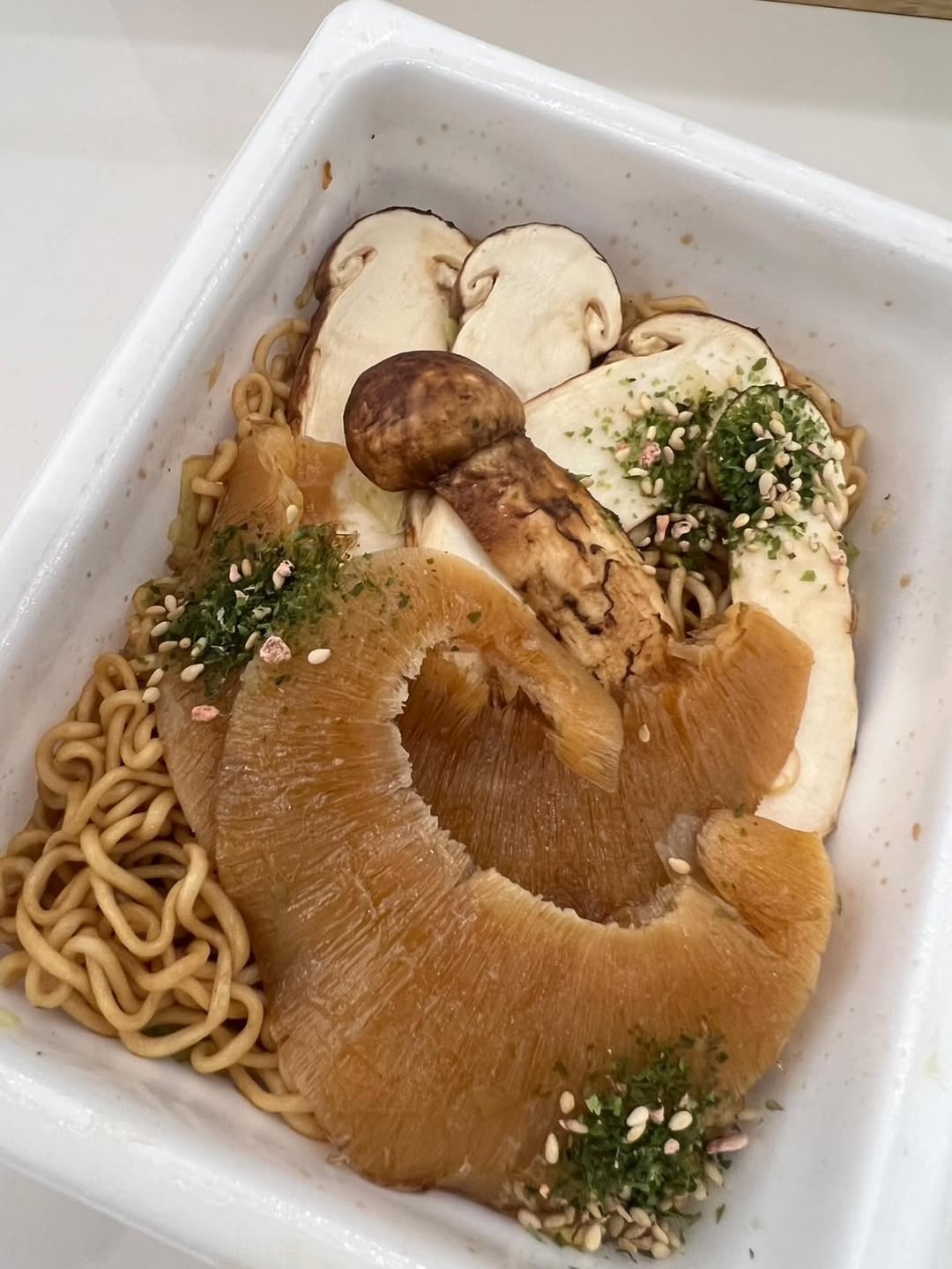 【マッチ】近藤真彦が「炎上上等」　ペヤングに“松茸×フカヒレ”の衝撃アレンジに「スーパースターしか出来ない」「さすが」