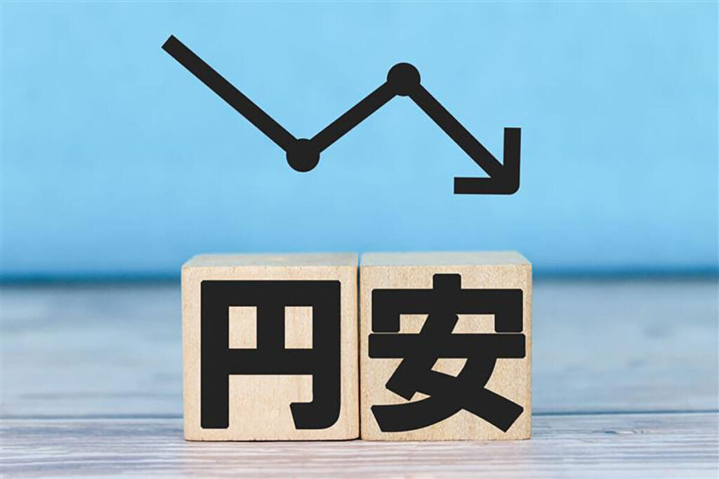 【円安】「ビール1杯2000円」は当たり前…裕福な社長ですら「ヨーロッパ旅行にはもう二度と行けないよ……」と肩を落とす衝撃の物価高