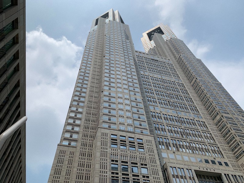 東京都が新生児1人あたり3万円支援へ　所得制限設けない方針