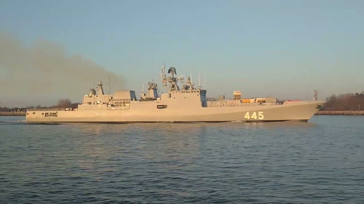 【中国海軍が我が国を周回】小泉進次郎『中国海軍のドンディアオ級情報収集艦1隻が、大隅海峡を西進し、東シナ海に向けて航行しました』