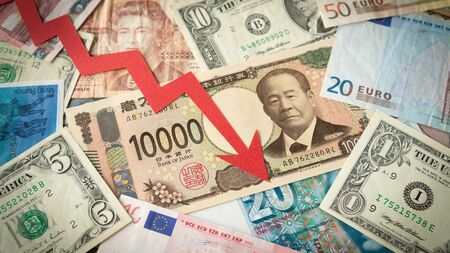【経済】1人当たりGDP「2位→38位への転落」はいったいなぜなのか？　政策の失敗の責任を誰も取らない国・日本