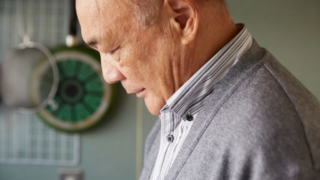 10円のもやしで腹を満たすことばかり考えている?「年金月16万円」都内72歳男性が直面する老後安泰の崩壊、物価高に潰される残酷な現実「50年働いた結果がこれか」