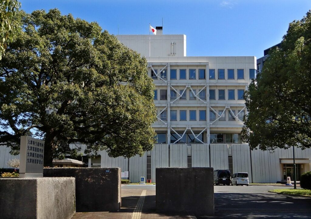 【野球】今春 甲子園出場・滋賀短大附属高 野球部 元顧問 初公判で10代女性と「性行為」認めるも別の女性との「キス未遂」否認