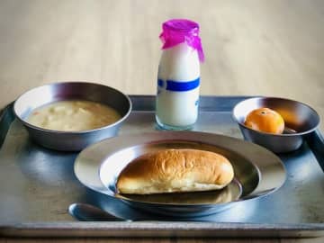 信じられない昭和の常識10選 一般人にドッキリ、毎週プロレス中継、給食に鯨肉