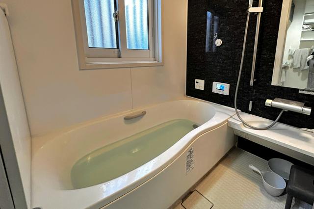 入浴中の突然死は12-2月に集中、9割が65歳以上　危険な条件は