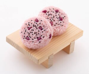 狂気の1776パーツ「おにぎりプラモ 赤飯」がグッドスマイルカンパニーで予約開始
