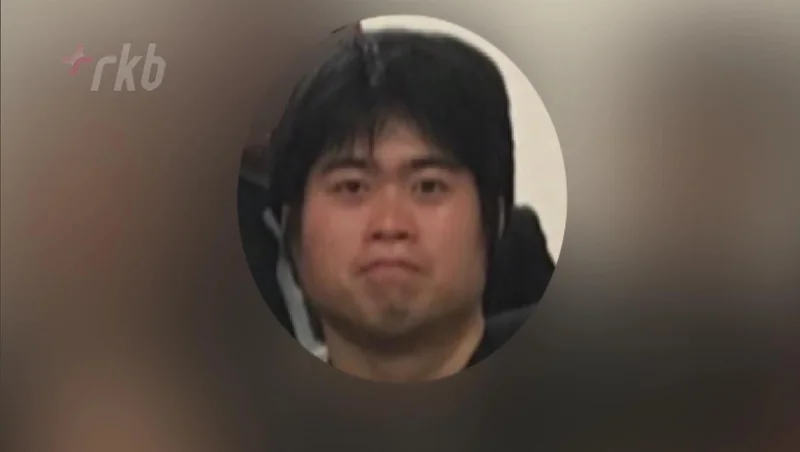 2023年の振袖に墨汁男。また捕まる「自分で着用するため」