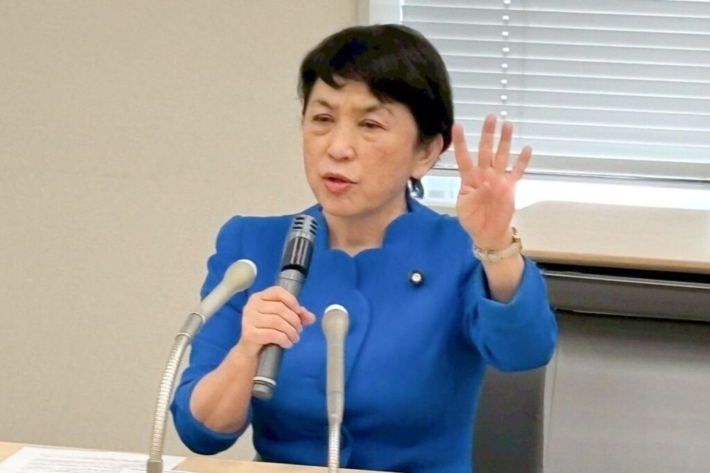 【社民】「中道」の政策「いけないと思う人はぜひ社民党に来て」　福島瑞穂氏「立憲民主は180度変わった」と批判