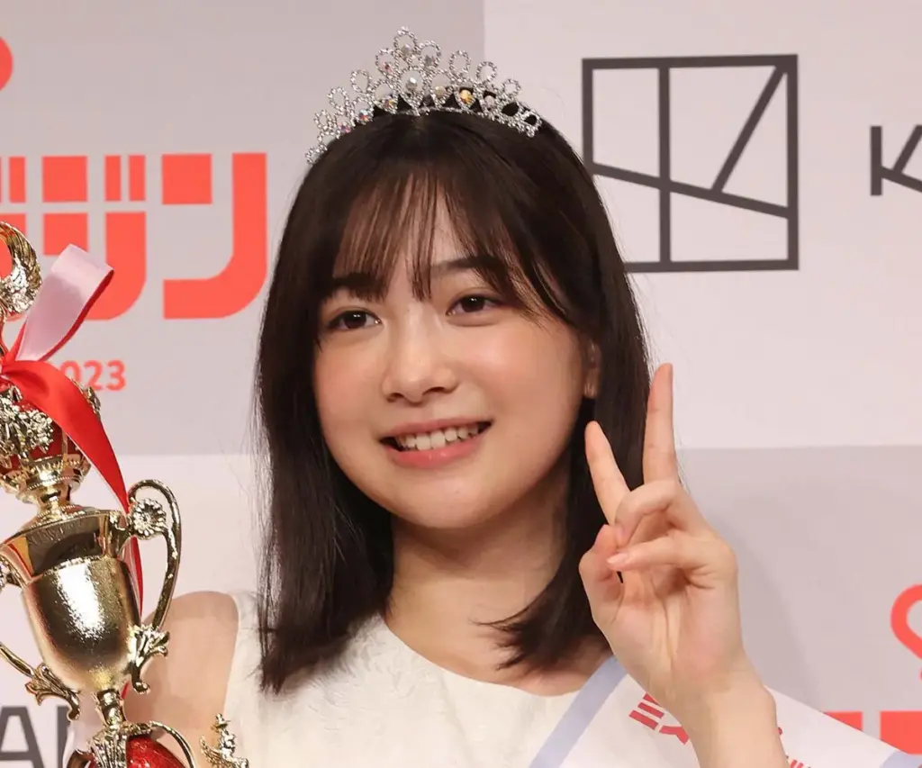 女優・今森茉耶（19）　飲酒が発覚、所属事務所が契約解除　ナンバーワン戦隊ゴジュウジャーで初の女性ブラック戦士で活躍中
