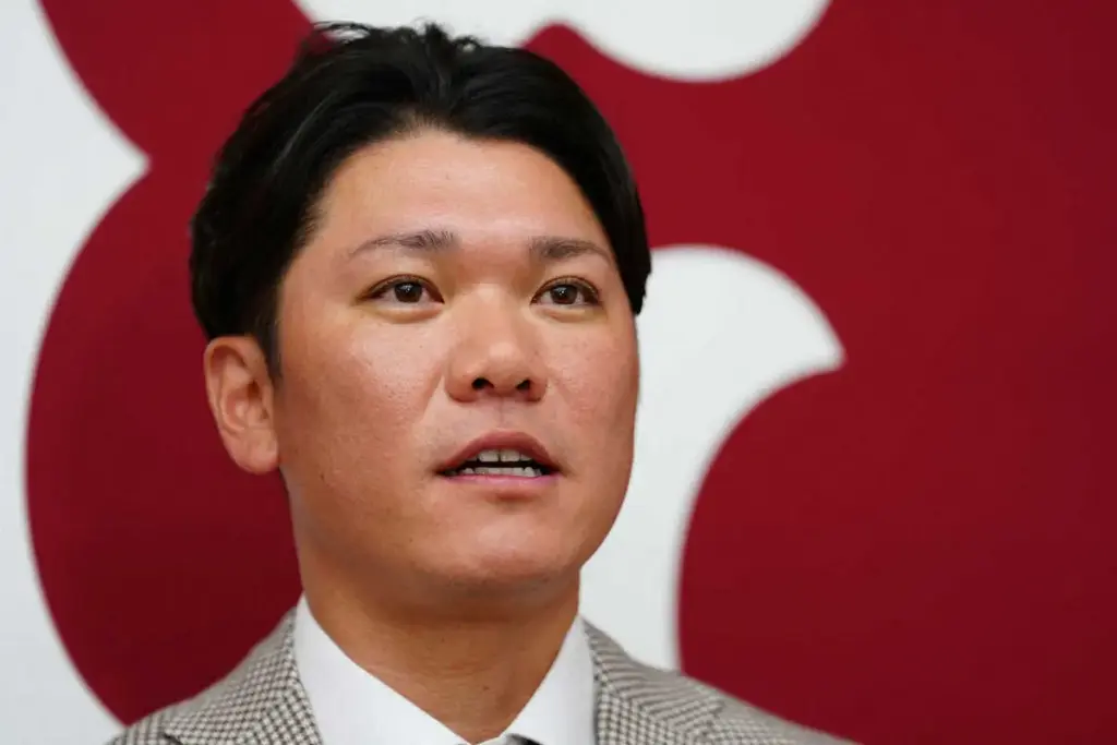 【巨人】坂本勇人　2億円減の年俸3億円で更改「このまま終わりたくない」今季不調で2度の2軍降格