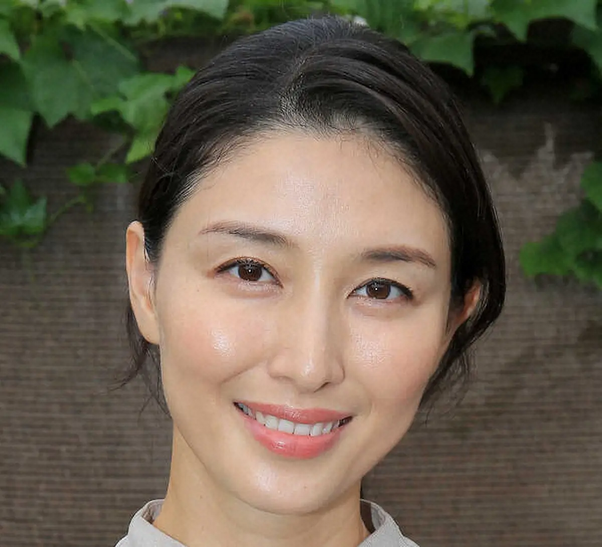 【芸能】2児の母・橋本マナミ　身長体重公表　太らない3か条、3日間の食事メニューも