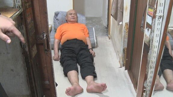 【韓国】部屋は2畳の“激狭”空間…高齢者貧困率40%の“ワースト国”の過酷な老後生活 脆弱な年金制度で「格子のない牢獄」