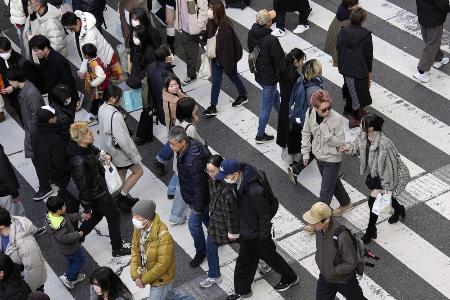 【経済】冬のボーナス最高更新、2年連続　主要企業、平均95万7千円超