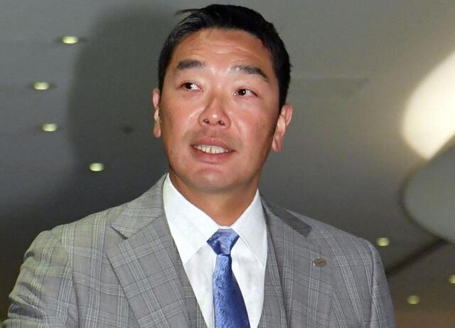 【野球】巨人、異例の打撃コーチ外国人2人体制　イ・スンヨプ＆ウィーラーがコーチ就任　阿部監督「すごく楽しみ」