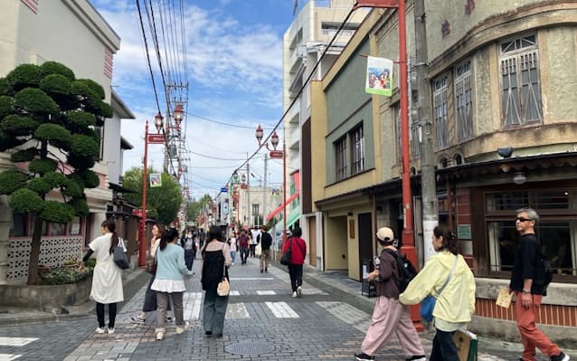 【20代女性2割増】レトロな秩父が人気、再開発の遅れを逆手に