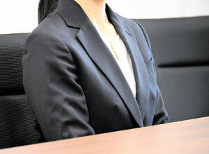 「中高の部活のコーチから長年にわたり性被害」　20代の女性が提訴