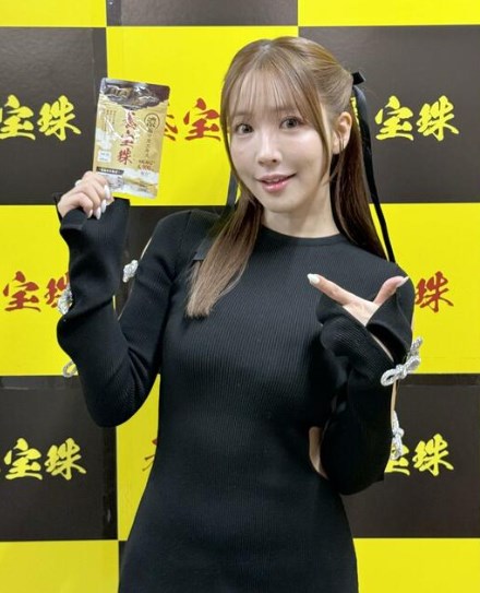 【タレント】三上悠亜、３０歳　セクシー女優引退で「新しい三上悠亜を見せていきたい」