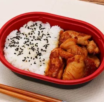 【お得】ローソンストア100“だけ弁当” 新作「焼鳥」「チキンナゲット」216円／新商品情報「100円ドーナツ」「大きなてりやきチキンまん」等15種