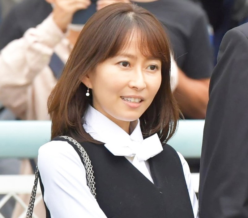 【タレント】４３歳になった榎本加奈子さん「スッピンが可愛すぎ♥」顔の何倍？！巨大甘鯛釣り上げ、気取らぬ姿