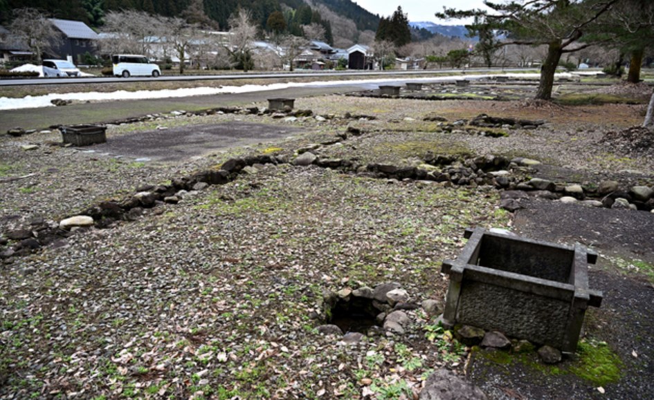 400年の眠り、目覚めた城下町　戦国の栄華と滅亡の痕跡、続く発掘