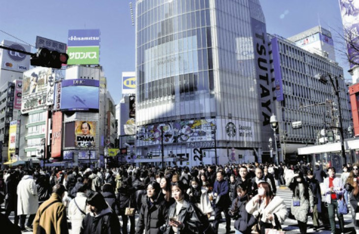 【東京】渋谷駅前スクランブル交差点は世界最大規模、なぜ人気スポットに…あくまで「通過場所」だった