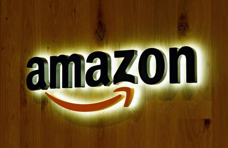 アマゾン配達員ら16人、残業代求め提訴　「労働者にあたる」