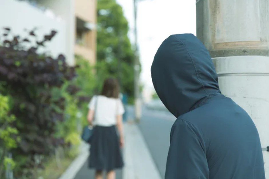 再)【高知】「恋愛感情が満たされなかった」元交際相手の女性の車に粘性のある白い液体をかけたストーカー行為の疑いで看護助手の男逮捕