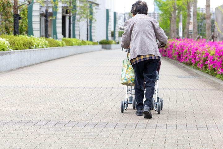 愛媛県の高齢化率が過去最高33.8％ 65歳以上は44万898人