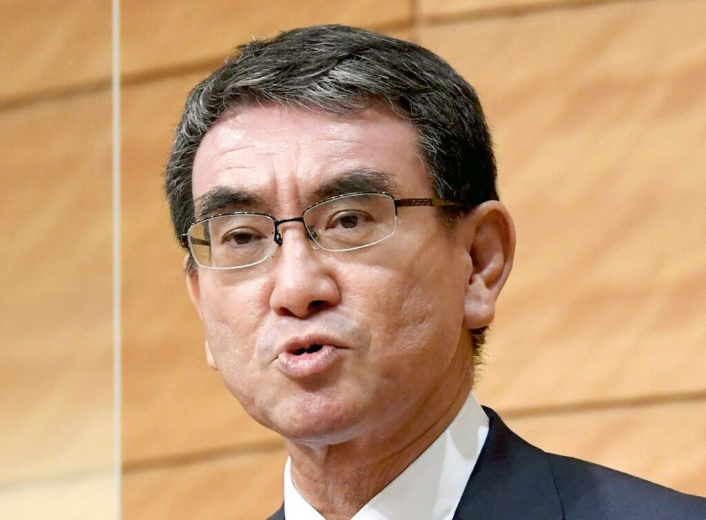 河野太郎大臣「ワクチンの効果や安全性を承認したのは厚労省の有識者による審議会。私は関わっておりません」