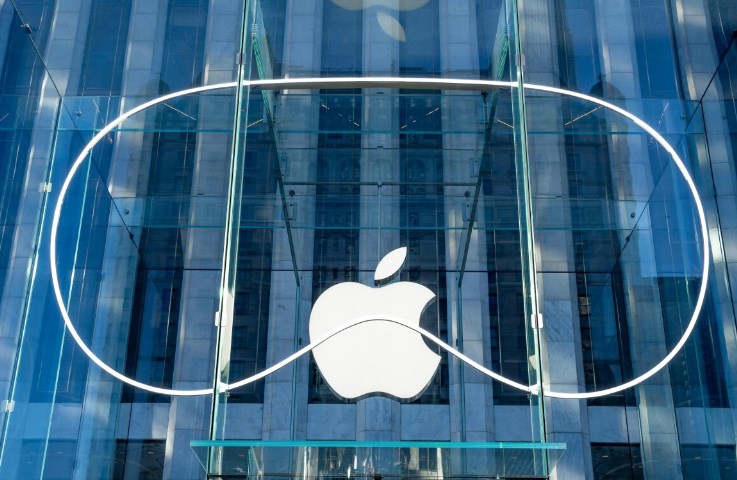 アップル、iPhoneでゲーム機エミュレータを解禁、ハードウェアのメーカー公式サポート終了品に限る