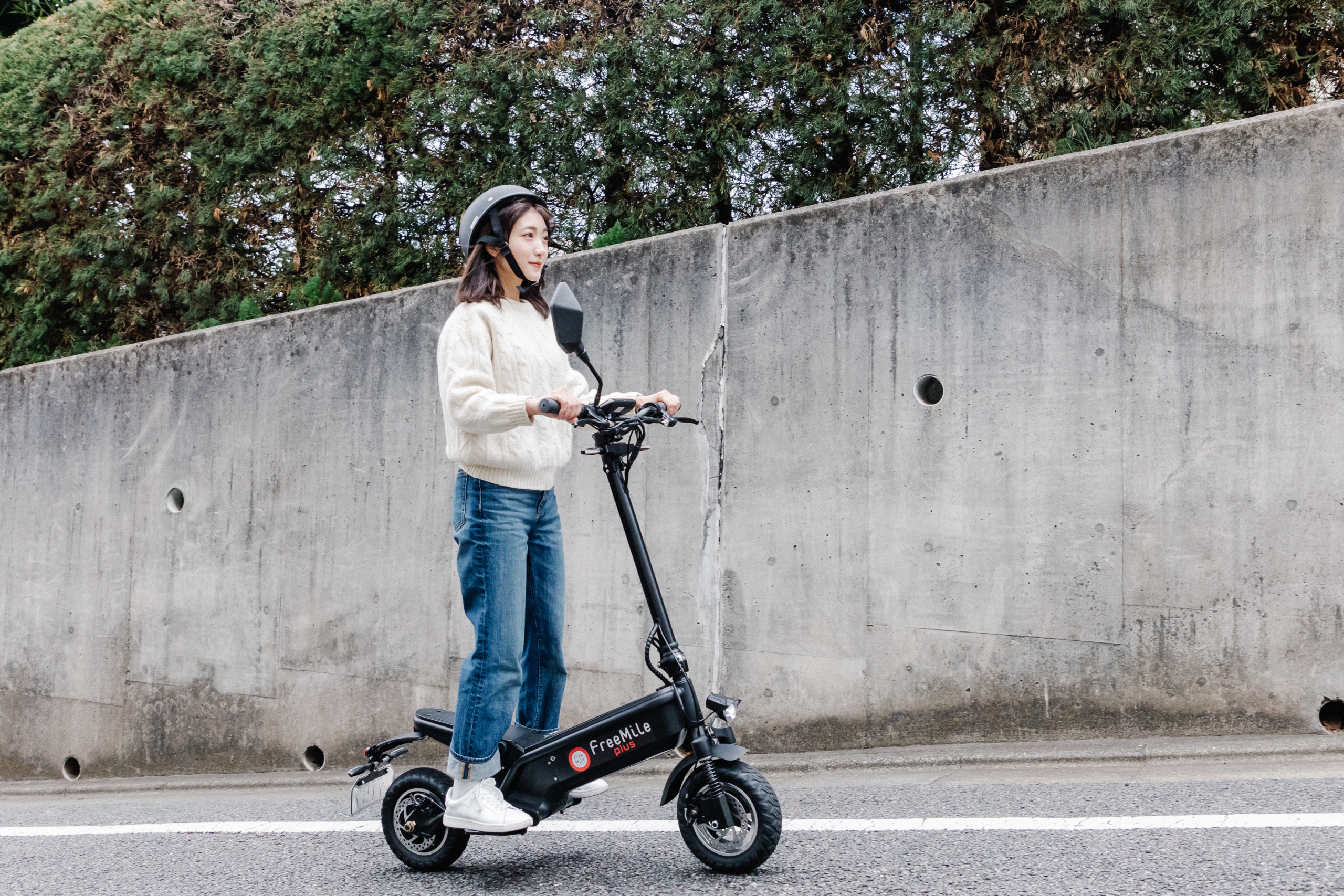 馬○のフライデー「ひき逃げ事故で電動キックボード不要論」民「車カスのひき逃げ年間7000件だけど？」