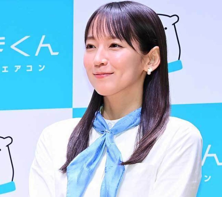 【芸能】吉岡里帆、おうち時間は「スマホを絶対触らない」　自宅ベランダで「ものすごい量の植物を育ててます」