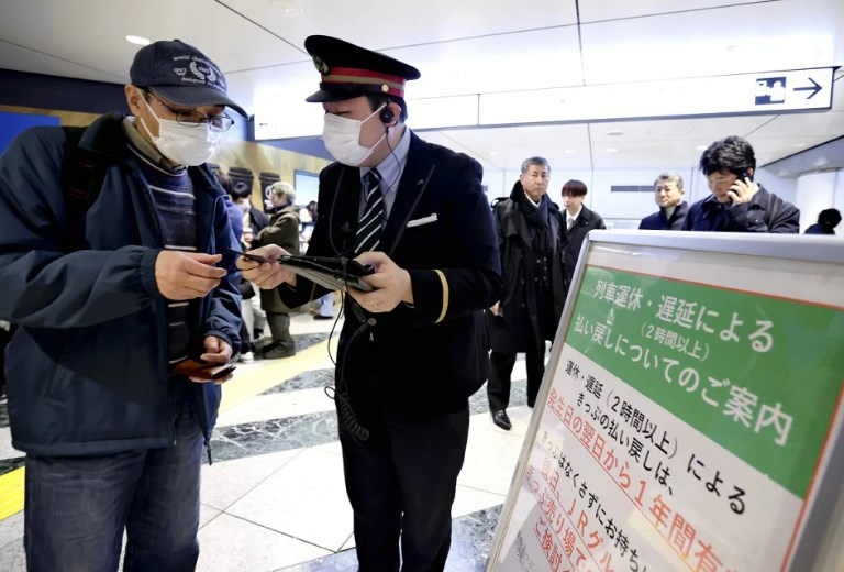 東北新幹線、東京―盛岡間の上下線で運転見合わせ…郡山駅でオーバーラン