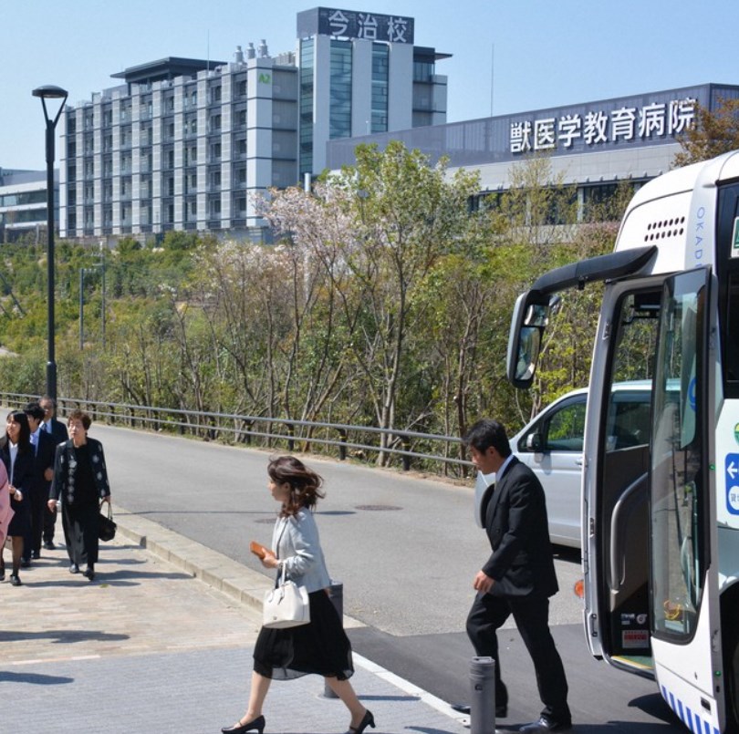 【農水省】獣医師国家試験、安倍氏友人の「加計学園」初の新卒者は合格率67.5％　17大学中16位