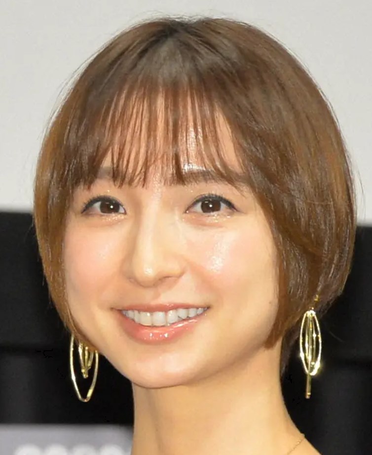 篠田麻里子　裏で「何度も泣いていた」不倫妻の役…「日常では言わないような台詞ばかり」　出演決断の背景