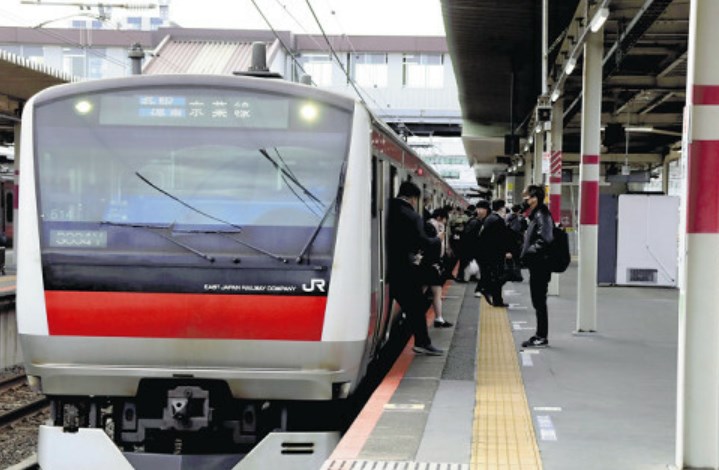 【社会】｢腹立たしい！｣ ダイヤ改正で｢快速駅→各駅停車駅｣に格下げされた駅利用客