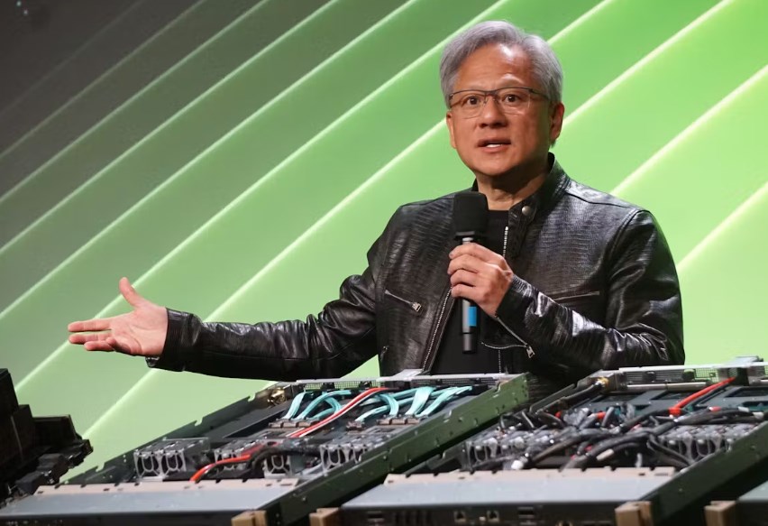 NVIDIAファンCEO「日本語のデータは特殊。日本は自分でAIを作るべき」