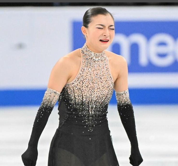 【フィギュア世界選手権】坂本花織が日本勢初の3連覇達成！SP4位から大逆転　重圧乗り越え圧巻演技、会場はスタオベ