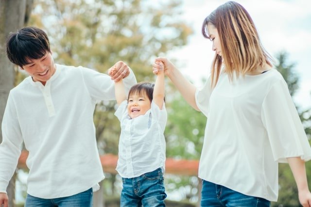 【改正民法】再婚後に生まれた子の父は「現夫」　4月1日施行