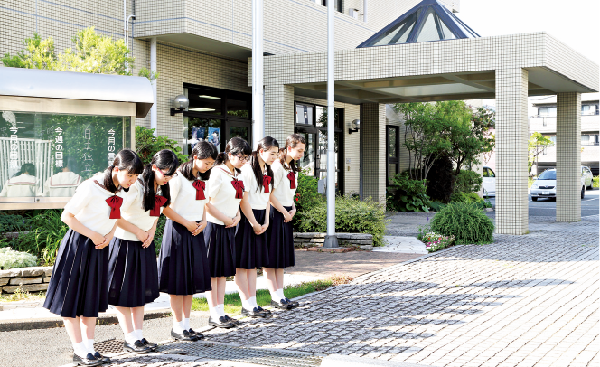 【私立・博多女子中学校】願書出し忘れに両親怒り…「ミスじゃなくて犯罪」「訴訟する」弁護士の見解は