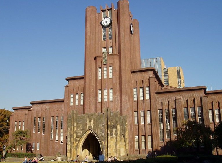 賢いと童貞率が上がる。東京大学は5割が童貞らしい。