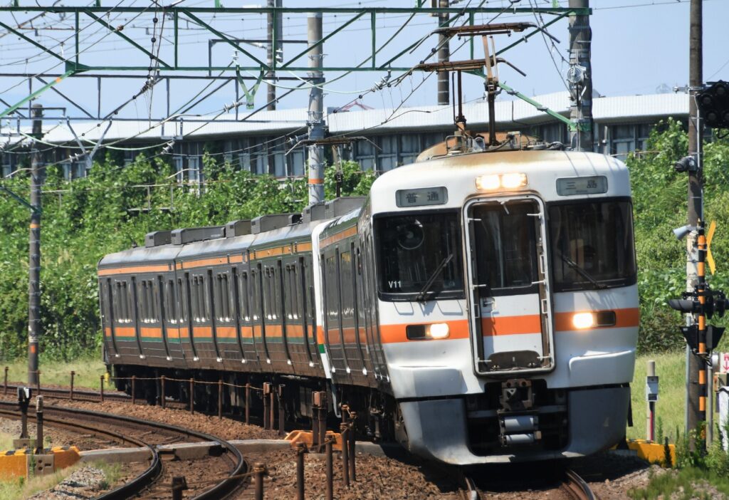 〔首都圏〕東海道本線で人身事故 運転見合わせ