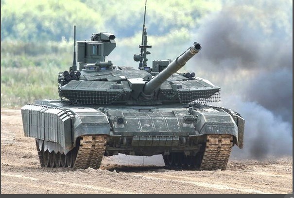 【ウクライナ国防省】「ドローン対策バッチリ」のロシア戦車、ドローンに破壊される