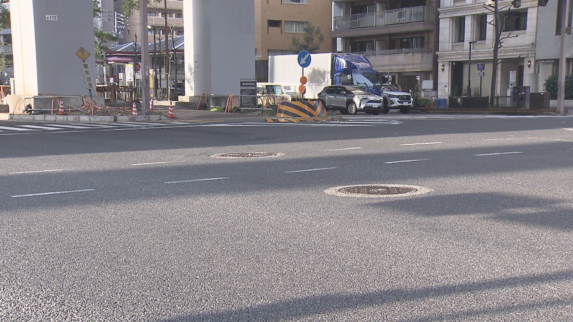 【外国籍】ふらつき走行で停止求めるも…警察車両から逃げた車が信号無視しタクシーに衝突、運転していたイラン人の男を逮捕