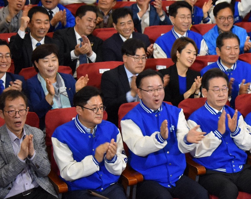 【毎日新聞】韓国総選挙　尹政権が死に体化する恐れ