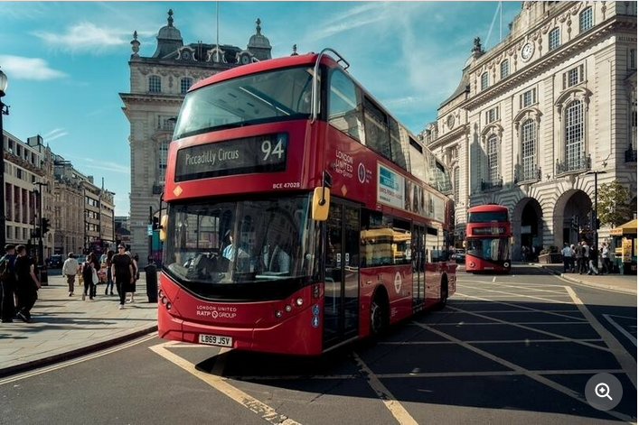 【イギリス】最低時給が2000円を超えた