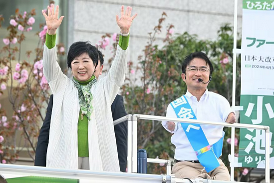 【選挙】小池都知事がヤジにも負けず乙武氏にエール「五体不満足でも有権者には満足できる人材」