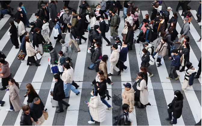 【日本共産党】日本経済の停滞の原因は、長期にわたり実質賃金が上がらなかったことだ、大企業の内部留保に課税して、中小企業の賃上げ、最低賃金の大幅引き上げ、非正規雇用の待遇改善を