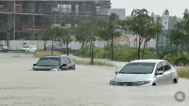 【国際】ドバイで大規模な洪水、１２時間で１年分の降雨